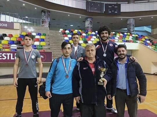 Güreş Takımımız İstanbul Şampiyonası'nda Üçüncü Oldu 